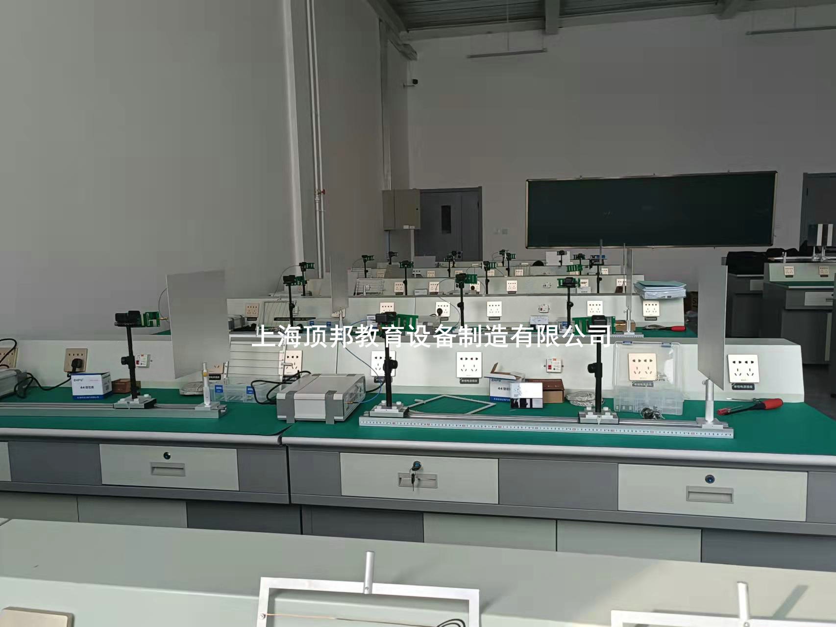 电磁场电磁波可视化实验室建设方案(图3) 电磁场电磁波可视化教学实验系统